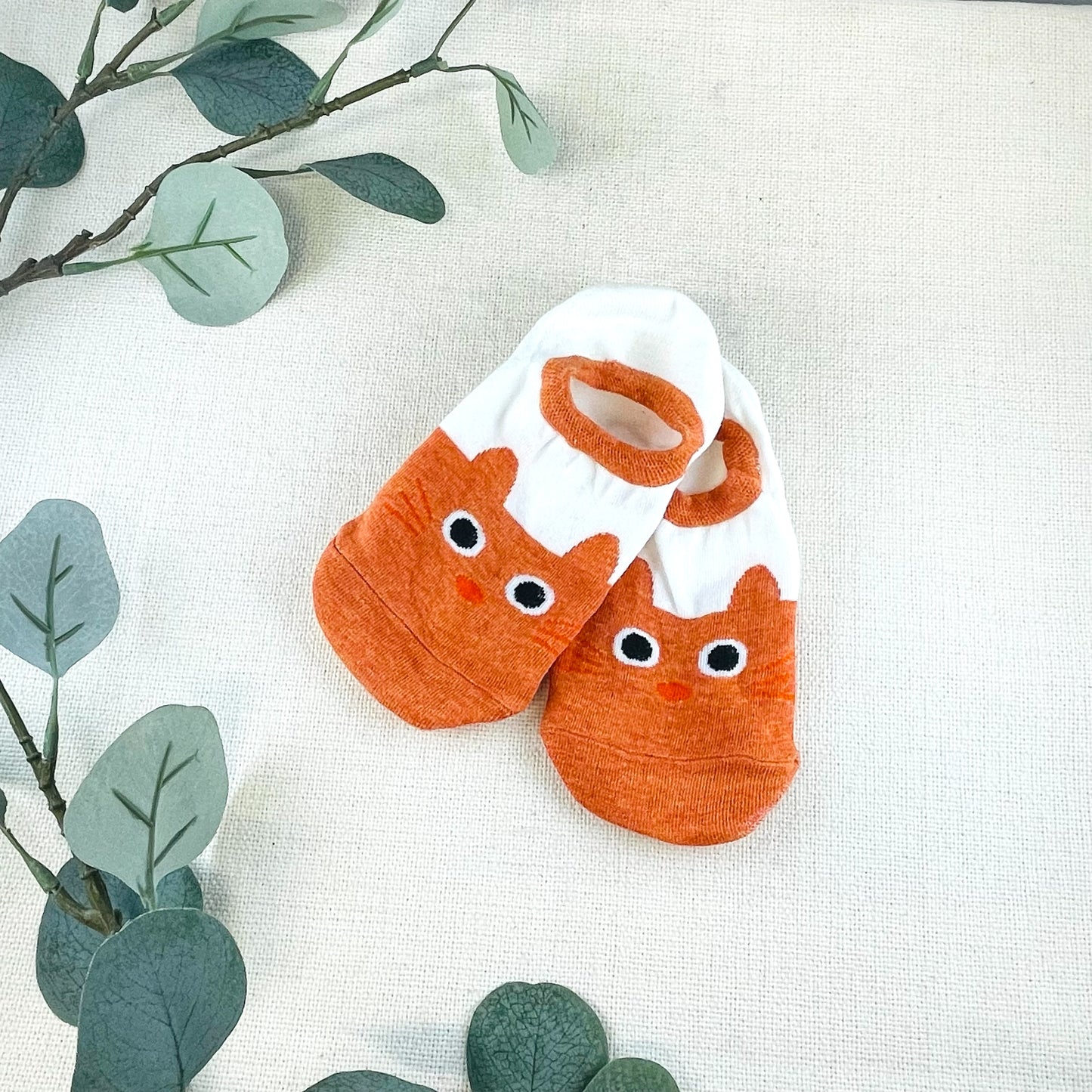 Cute Cat Face Socks - Orange - UK shoe sizes 2-7