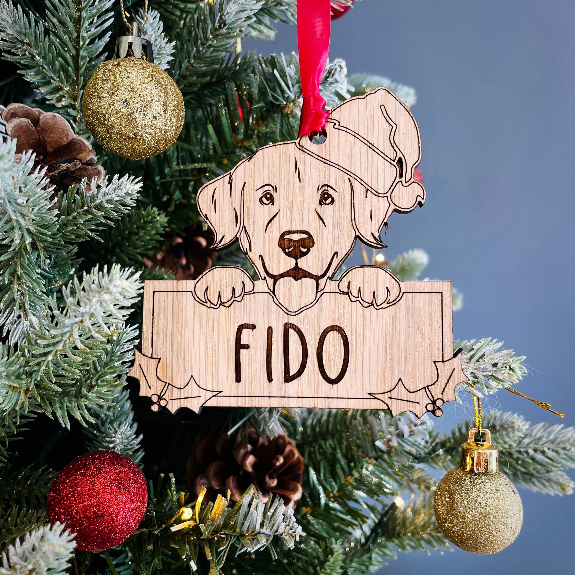 Personalised Golden Retriever Dog Bauble - Peeking Dog - Oak Veneer Wood - Add your own name!